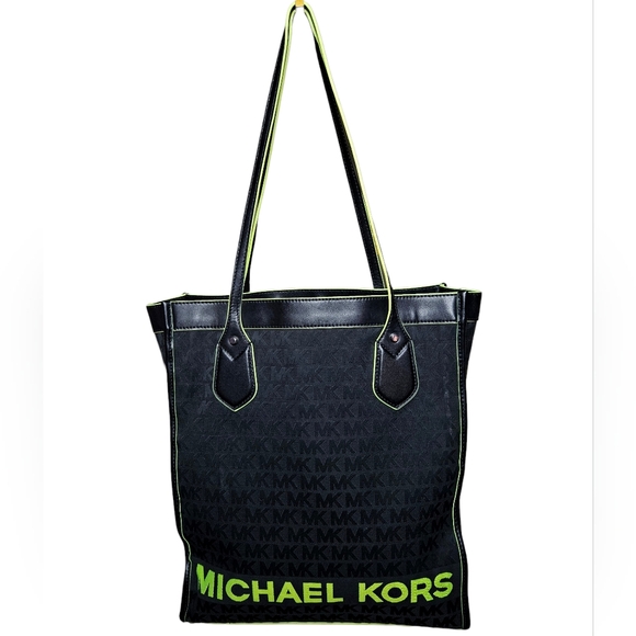 Michael Kors Handbags - Michael Kors | Bay Large Woven Canvas Tote Bag | Shoulder Bag | Neon | Womens